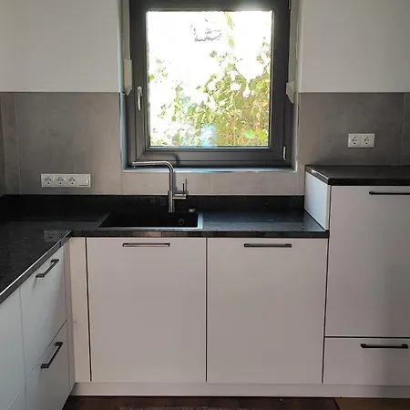 Tatil Evi Luxurioses Grosses Ferienhaus Mit Kaminofen Garten & Stellplatzen Bei Wurzburg Gerbrunn