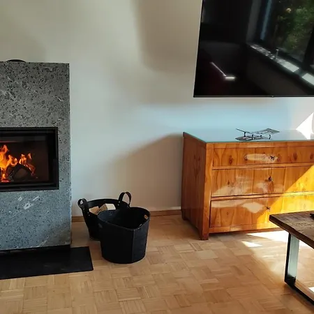 Prázdninový dům Luxurioses Grosses Ferienhaus Mit Kaminofen Garten & Stellplatzen Bei Wurzburg *