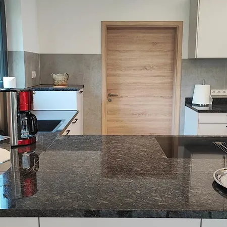 Prázdninový dům Luxurioses Grosses Ferienhaus Mit Kaminofen Garten & Stellplatzen Bei Wurzburg *